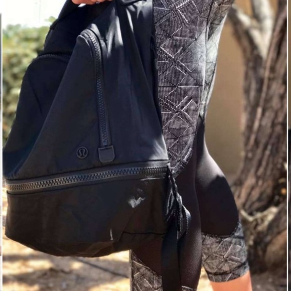 Lululemon Pace Rival Crop (22") Legging in 
Formation Alpine White Black Size 6 - Picture 7 of 12